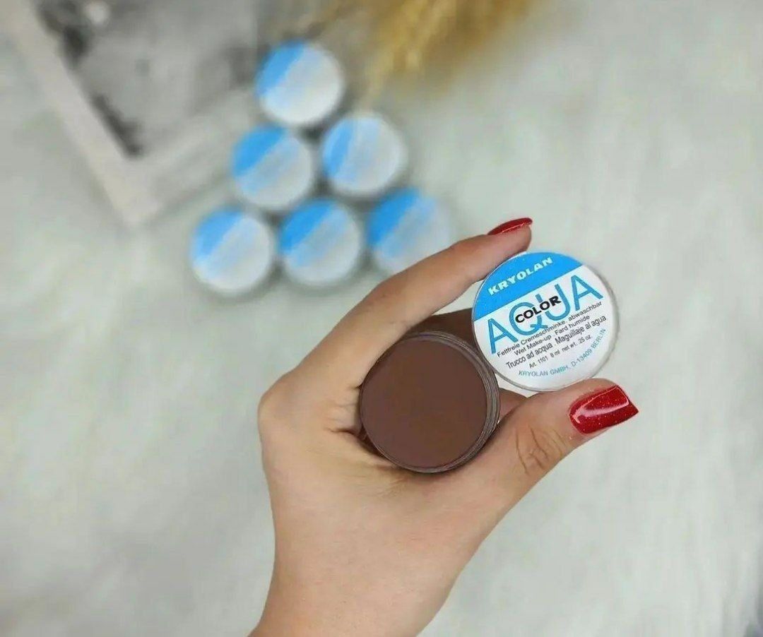 آکوآ (مناسب خط چشم و