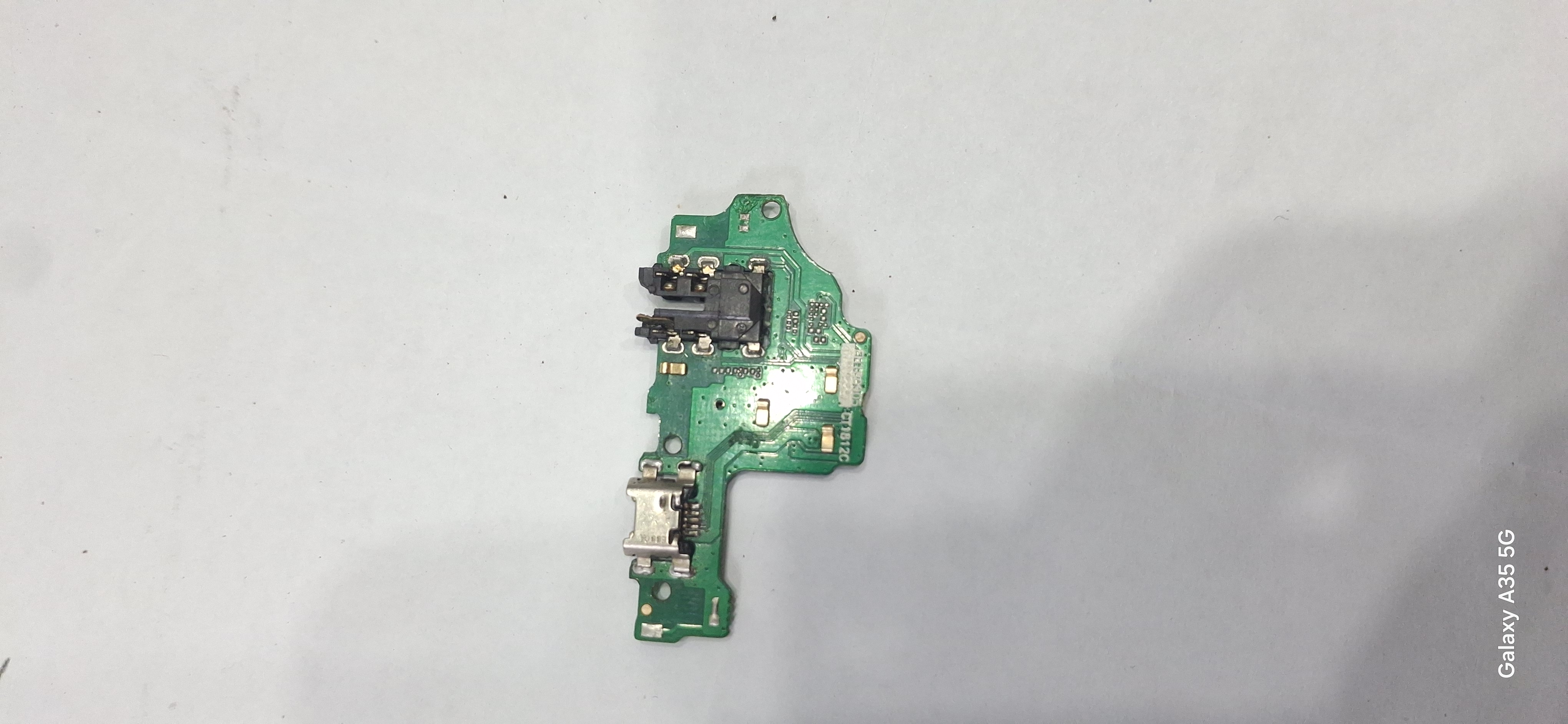 برد شارژ روکاری هواوی Huawei Y9 2019