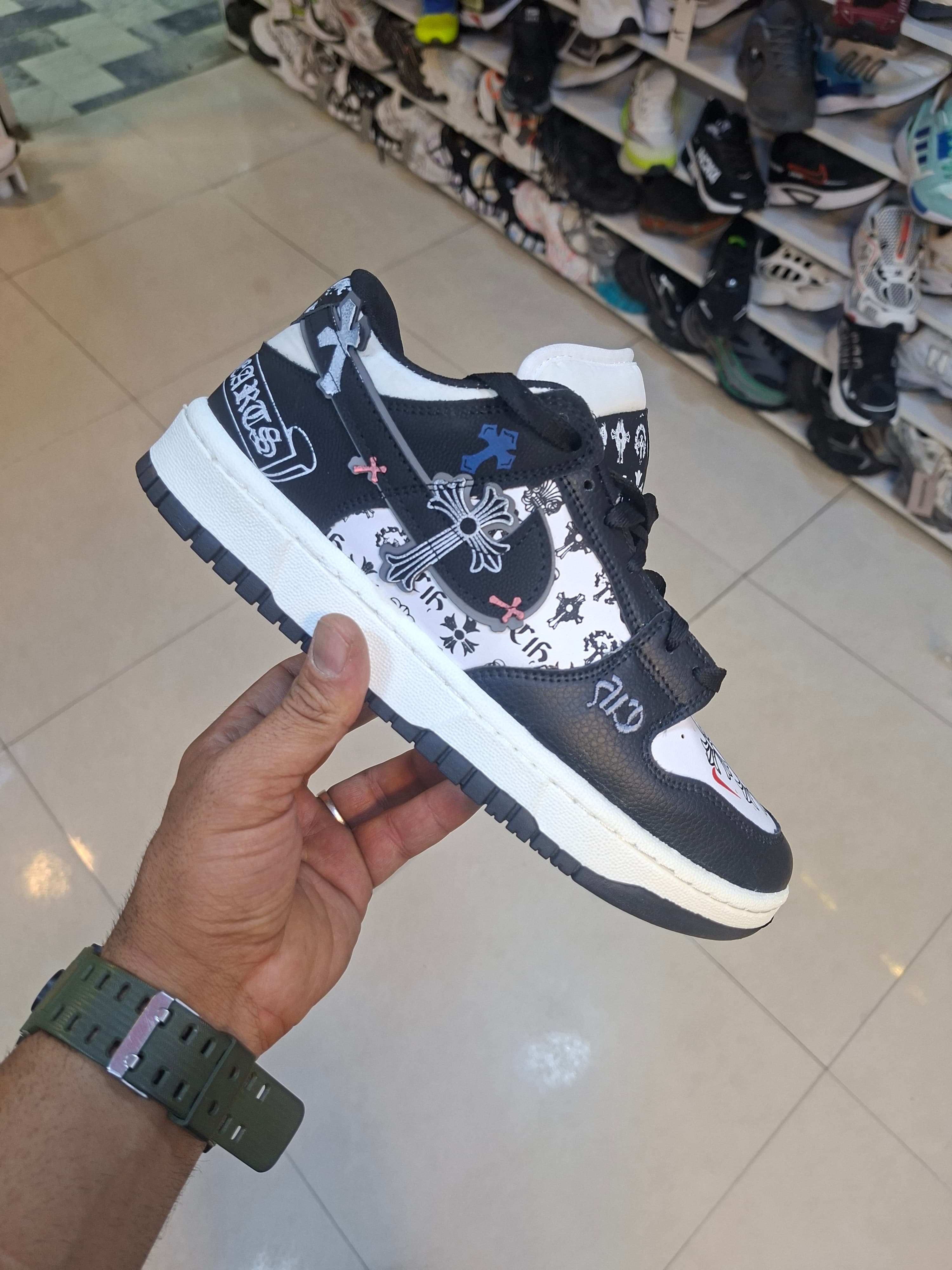 کتونی نایک اس بی مشکی سبز جدید و ترند nike sb