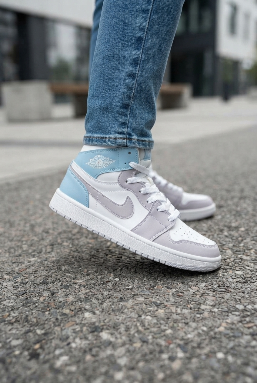 کتونی جردن وان Air jordan 1ساقدار زیپی سفید مشکی