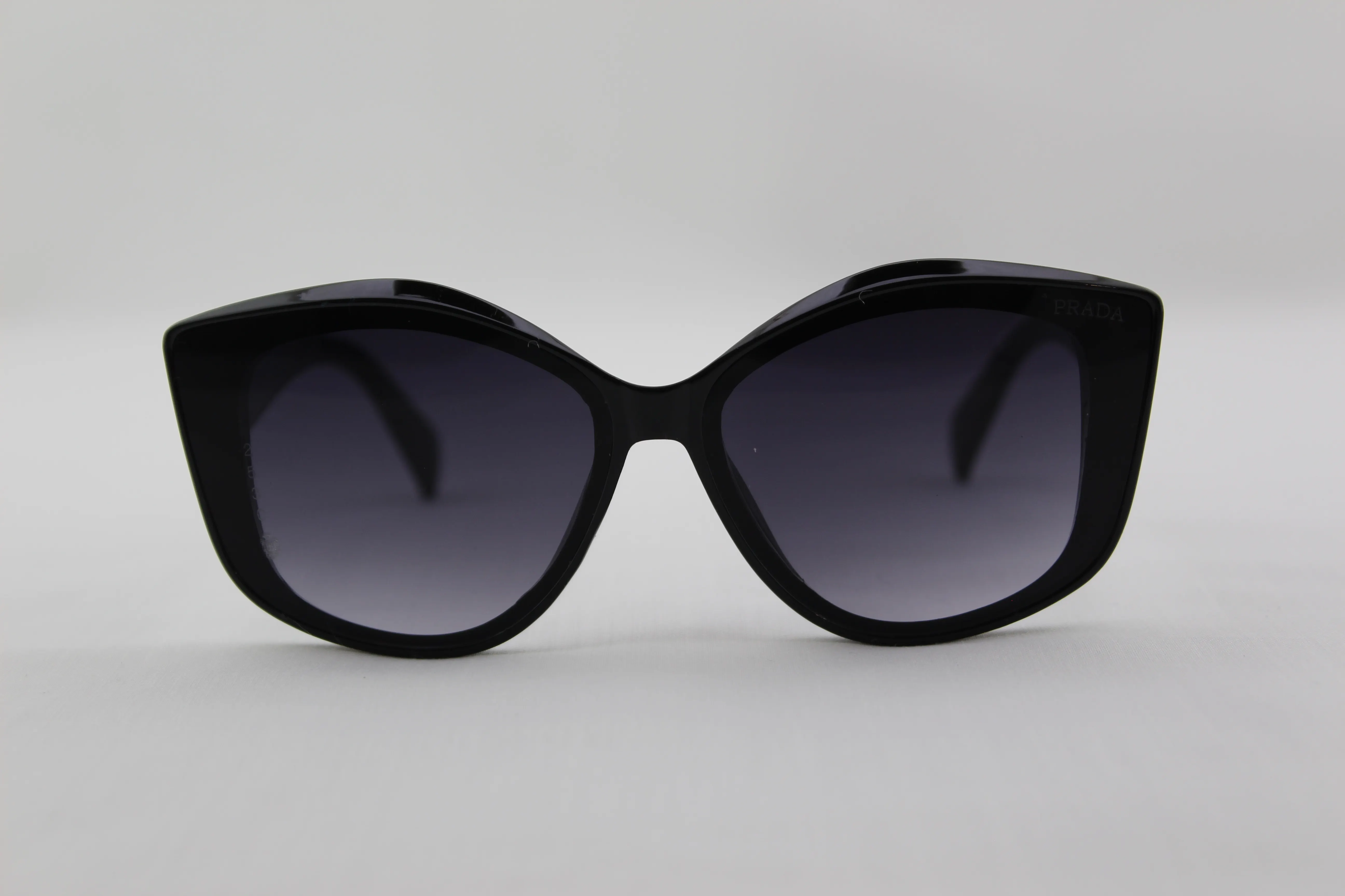 عینک آفتابی پرادا مدل 2530